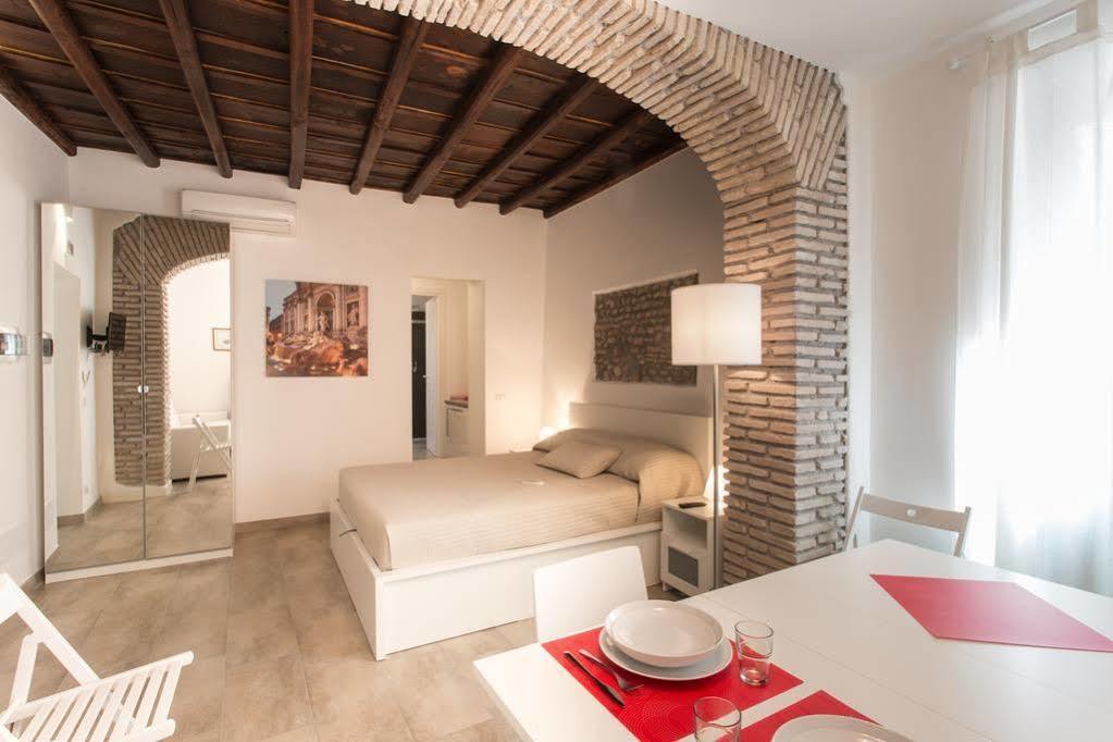 Domenichino Luxury