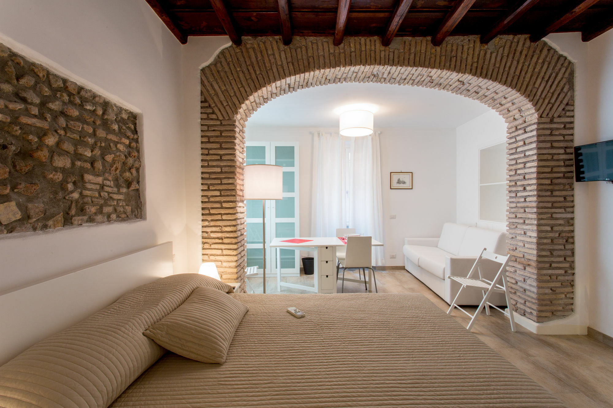 Domenichino Luxury